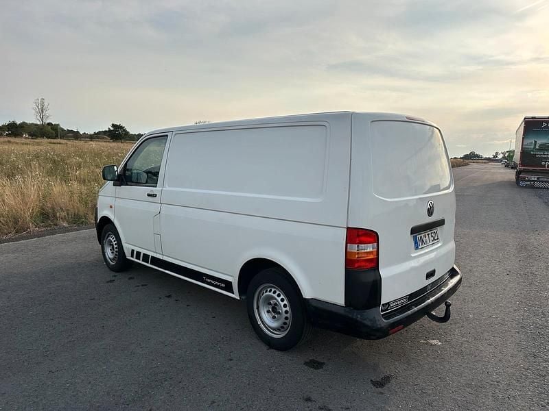 Weiß Gebraucht 2005 VW T5 Van | 6.300 € (Fairer Preis) - Bild 1/4