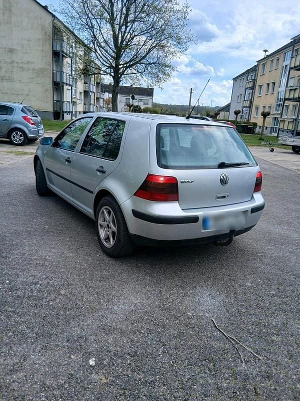 Gebraucht VW Golf IV 75 PS (55 kW) 2000 Silber Limousine