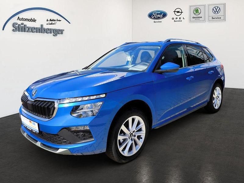 Raceblau metallic Neu 2025 Skoda Kamiq Selection SUV | 28.490 € (Fairer Preis) - Bild 1/4