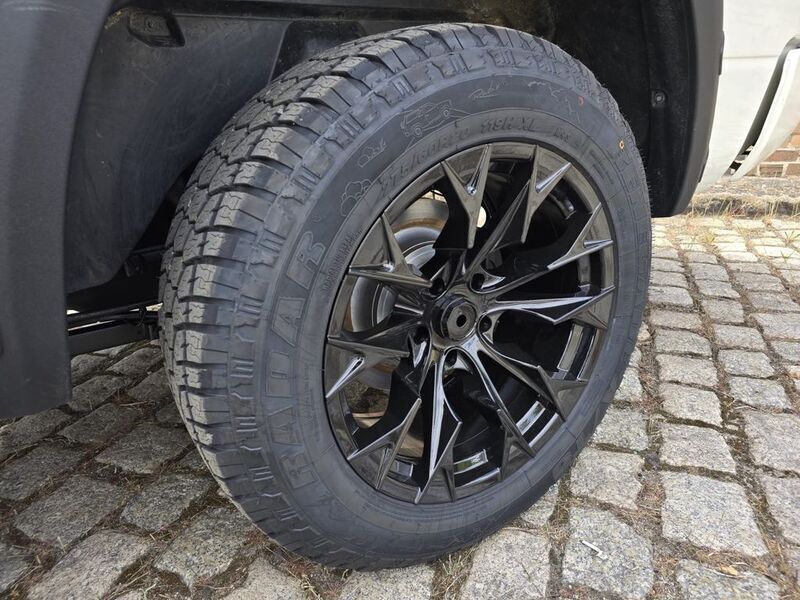 Second-hand Dodge Ram 402 CP (295 kW) 2017 Alb Pickup