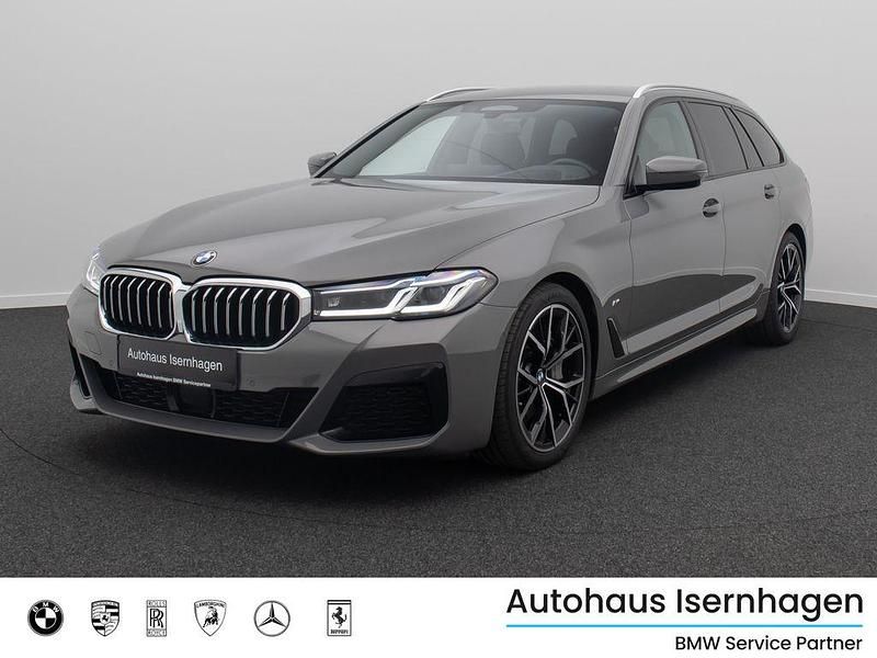 Berninagrau bernsteineffekschwarz Gebraucht 2022 BMW 540 M Sport Limousine | 44.499 € (Fairer Preis) - Bild 1/4