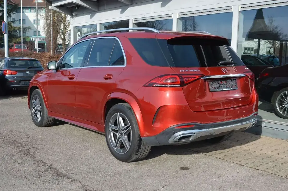 Gebraucht Mercedes GLE400 Exclusive 330 PS (242 kW) 2020 Rot SUV