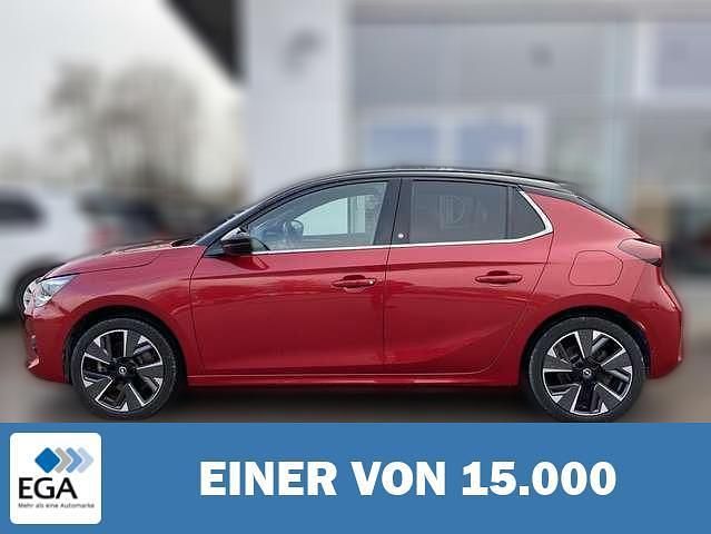 Rot metallic Gebraucht 2021 Opel Corsa-e Ultimate Kleinwagen | 18.020 € (Teuer) - Bild 1/4