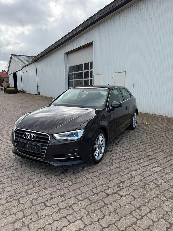Gebraucht Audi A3 125 PS (91 kW) 2013 Andere farben