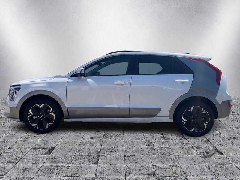 Gebraucht Kia e-Niro Inspiration 150 kW (204 PS) 2023 Snow white perl SUV