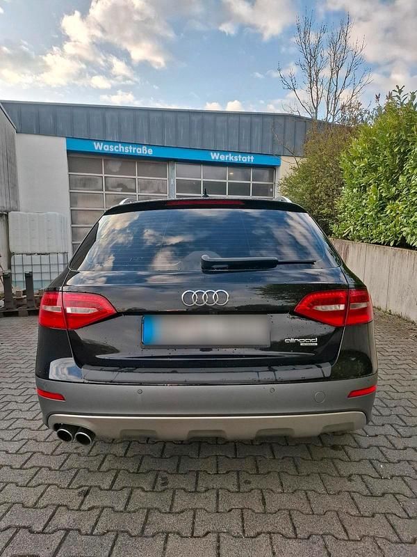 Gebraucht Audi A4 Allroad 190 PS (139 kW) 2014 Schwarz Kombi