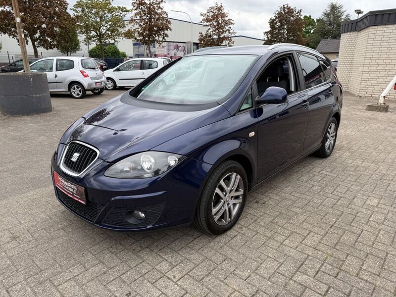 Blau Gebraucht 2011 Seat Altea XL Stylance Van / Kleinbus | 5.499 € (Fairer Preis) - Bild 1/4