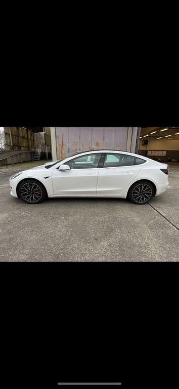 Gebraucht Tesla Model 3 377 kW (513 PS) 2019 Weiß Limousine