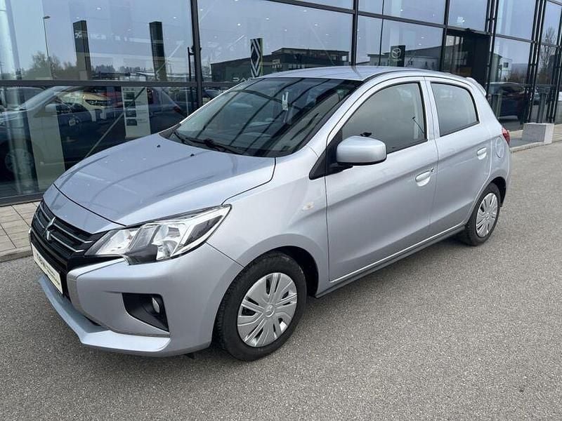 Gebraucht Mitsubishi Space Star Select 71 PS (52 kW) 2024 Silber Limousine