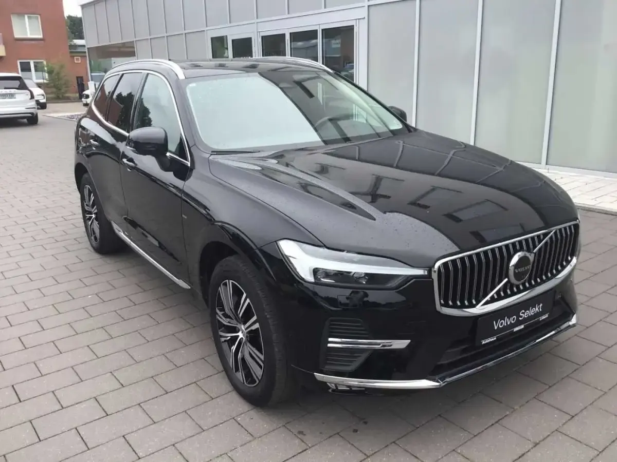 Gebraucht Volvo XC60 173 PS (127 kW) 2021 SUV