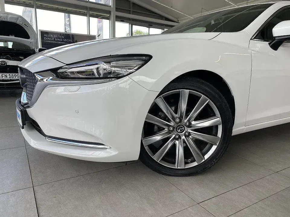 Gebraucht Mazda 6 Takumi-Line 194 PS (142 kW) 2024 Rhodium white (metallic) Kombi