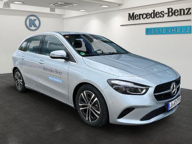 Gebraucht 2025 Mercedes B200 Van / Kleinbus | 39.550 € - Bild 1/4