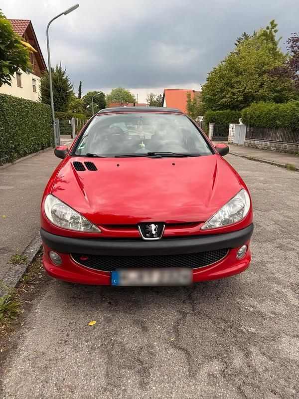 Rot Gebraucht 2006 Peugeot 206 Limousine | 900 € (Guter Preis) - Bild 1/4