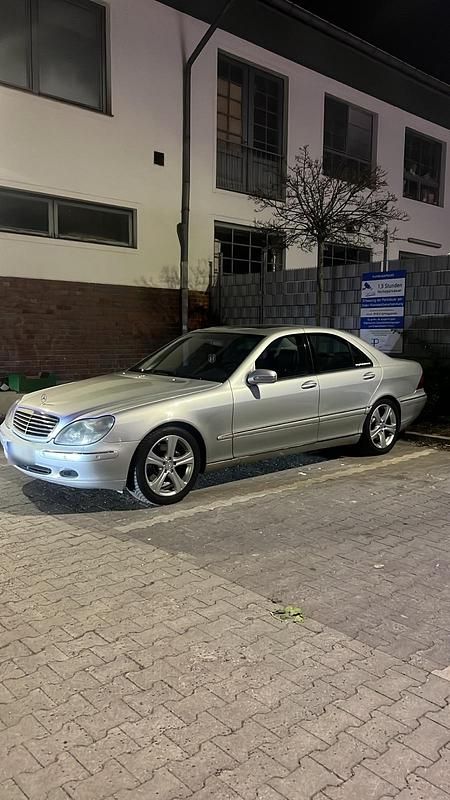 Gebraucht Mercedes S320 197 PS (144 kW) 2001 Silber Limousine