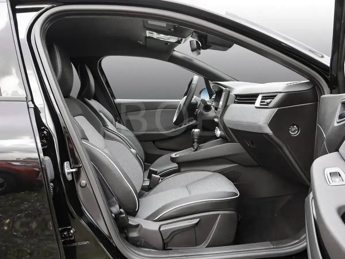 Gebraucht Renault Clio Techno 91 PS (66 kW) 2025 Schwarz Kleinwagen