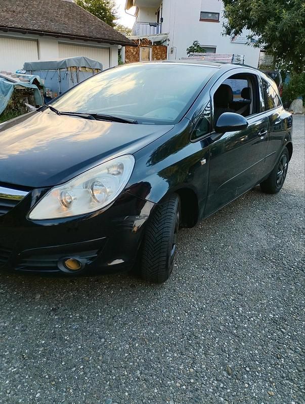 Schwarz Gebraucht 2007 Opel Corsa Kleinwagen | 800 € (Guter Preis) - Bild 1/4