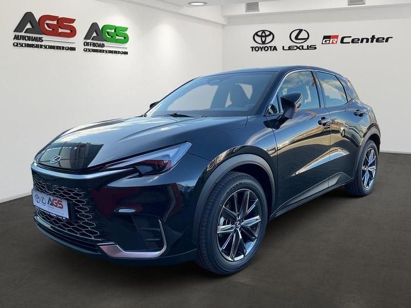 Neu Lexus LBX 136 PS (100 kW) 2025 Schwarz SUV