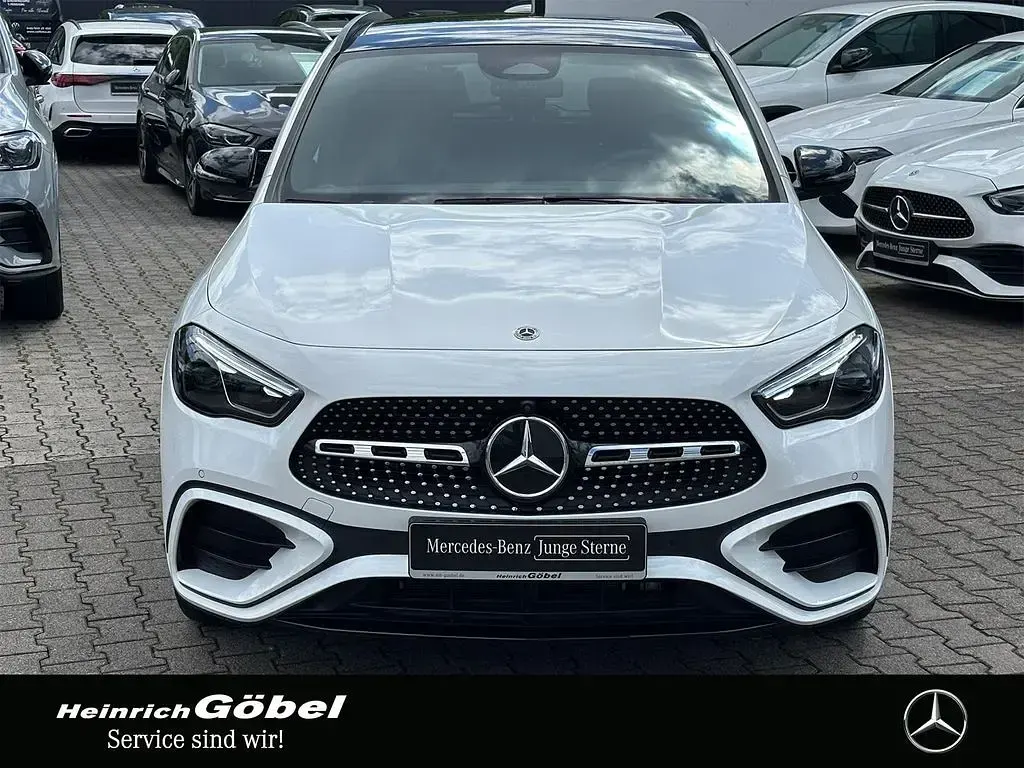 Gebraucht Mercedes GLA200 AMG 163 PS (119 kW) 2025 Weiß SUV