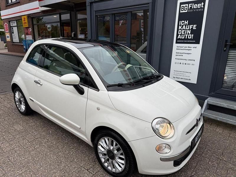 Weiß Gebraucht 2014 Fiat 500 Lounge Limousine | 6.290 € (Fairer Preis) - Bild 1/4