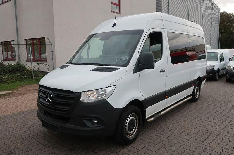Second-hand Mercedes Sprinter 143 CP (105 kW) 2019 Alb Van