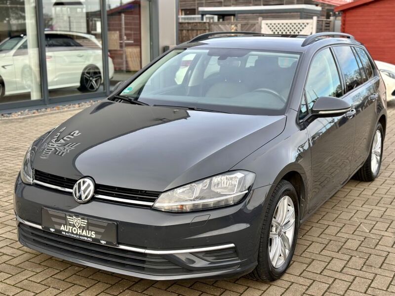 Grau Gebraucht 2019 VW Golf VII Kombi | 14.290 € (Fairer Preis) - Bild 1/4