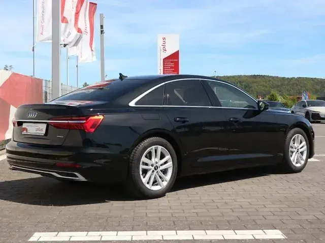Gebraucht Audi A6 Advanced Plus 299 PS (219 kW) 2025 Mythosschwarz metallic Limousine
