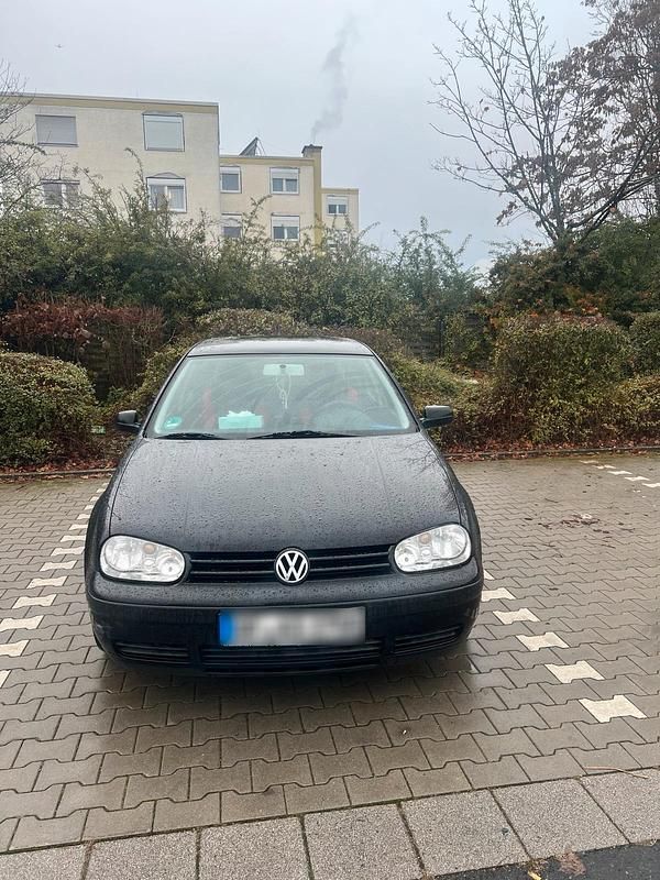 Gebraucht VW Golf IV 75 PS (55 kW) 2001 Schwarz Kleinwagen