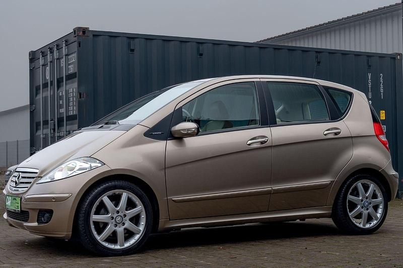 Gebraucht Mercedes A200 Elegance 193 PS (141 kW) 2007 Beige Van / Kleinbus