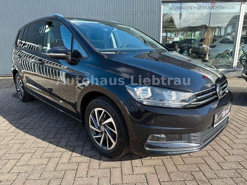 Gebraucht VW Touran Sound 150 PS (110 kW) 2017 Schwarz Van / Kleinbus