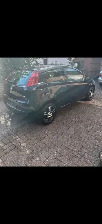 Gebraucht Fiat Punto 65 PS (47 kW) 2009 Blau Kleinwagen