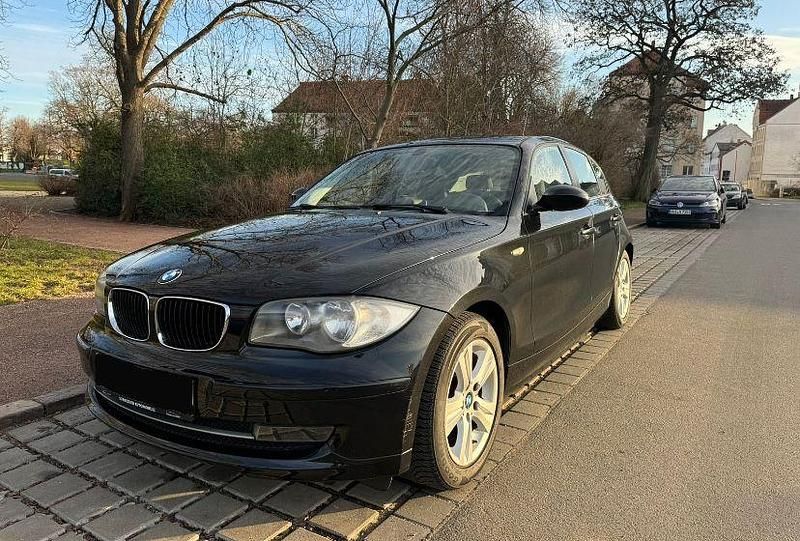 Gebraucht BMW 116 116 PS (85 kW) 2007 Schwarz Kleinwagen