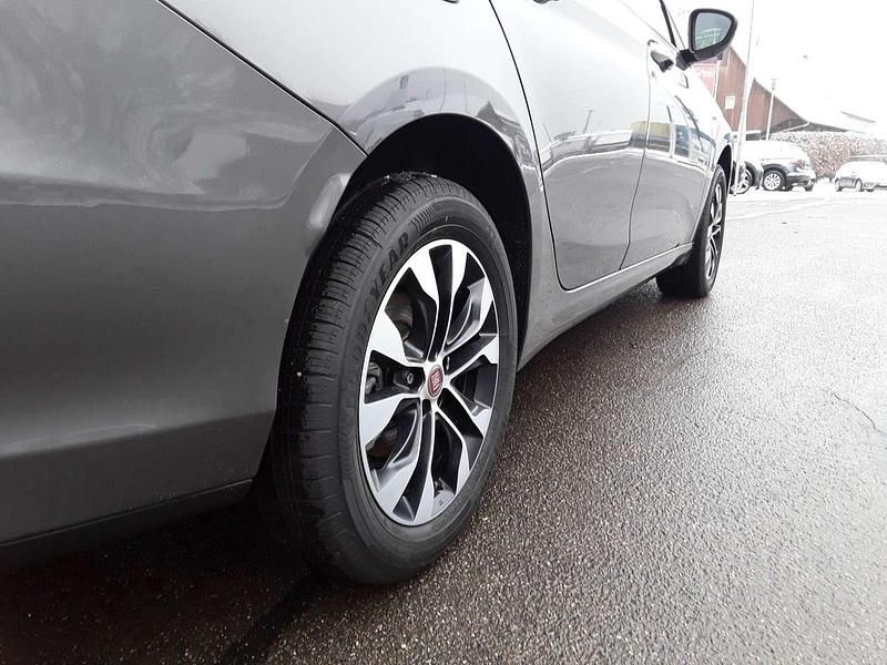 Gebraucht Fiat Tipo City Life 101 PS (74 kW) 2022 Colosseo grey Kombi