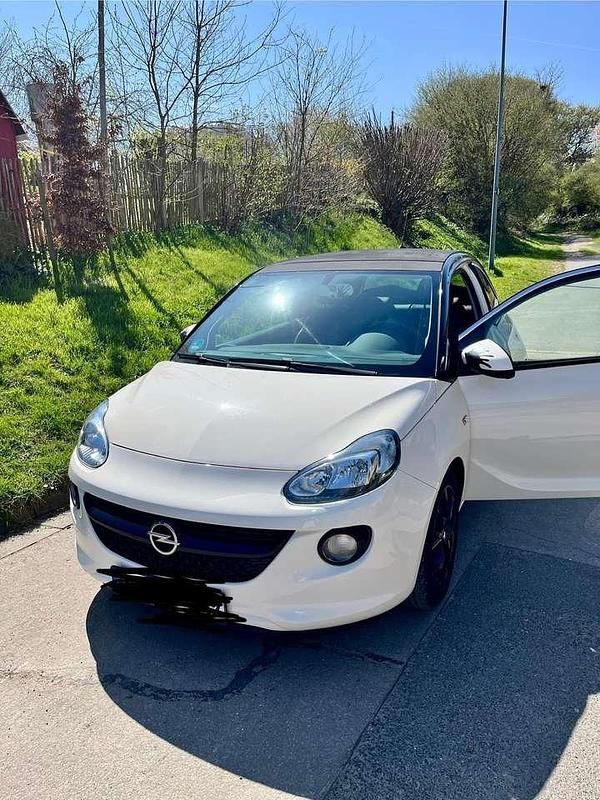 Weiß Gebraucht 2017 Opel Adam Open Air Kleinwagen | 9.900 € (Fairer Preis) - Bild 1/4