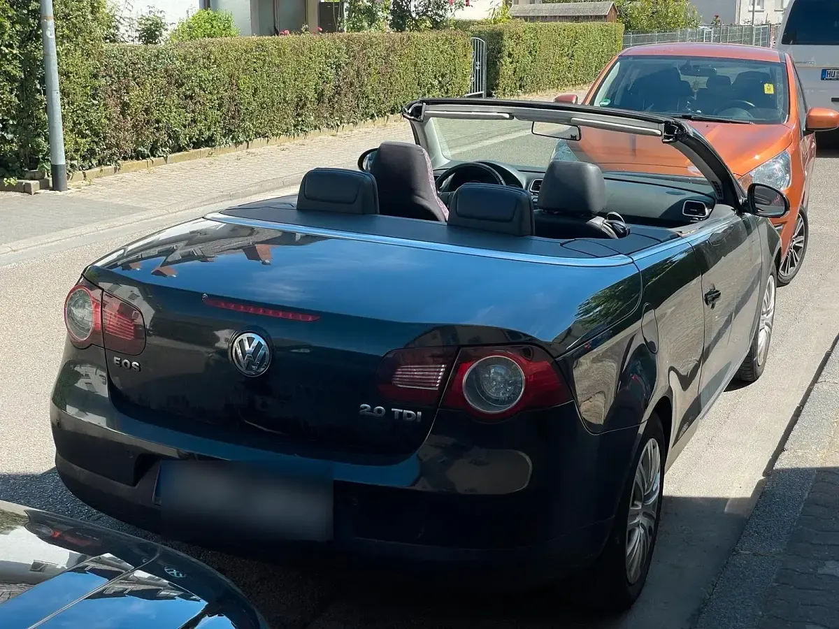 Gebraucht VW Eos 140 PS (102 kW) 2007 Schwarz Cabrio
