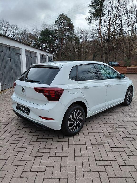 Gebraucht VW Polo Move 95 PS (69 kW) 2024 Weiß Kleinwagen