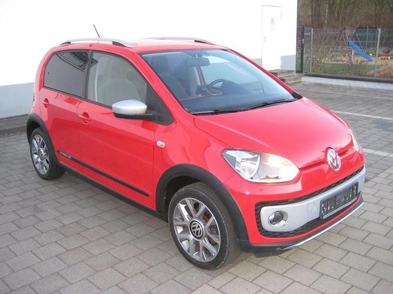 Gebraucht VW cross up! 75 PS (55 kW) 2014 Rot Kleinwagen