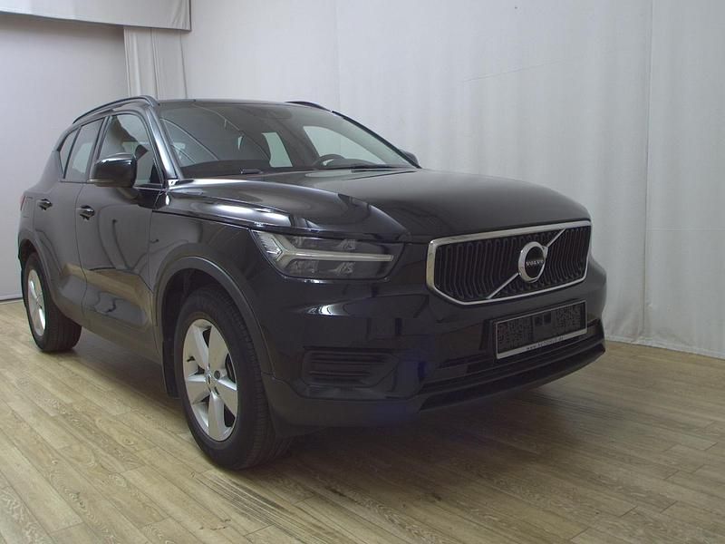 Gebraucht Volvo XC40 Momentum 150 PS (110 kW) 2020 Schwarz SUV