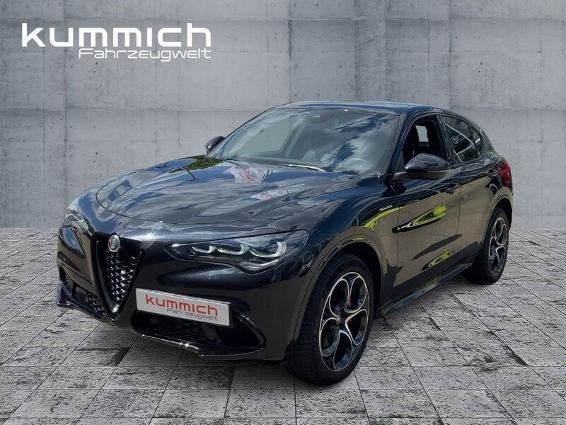 Nero vulcano, metallic Gebraucht 2023 Alfa Romeo Stelvio Veloce SUV | 42.950 € (Teuer) - Bild 1/4