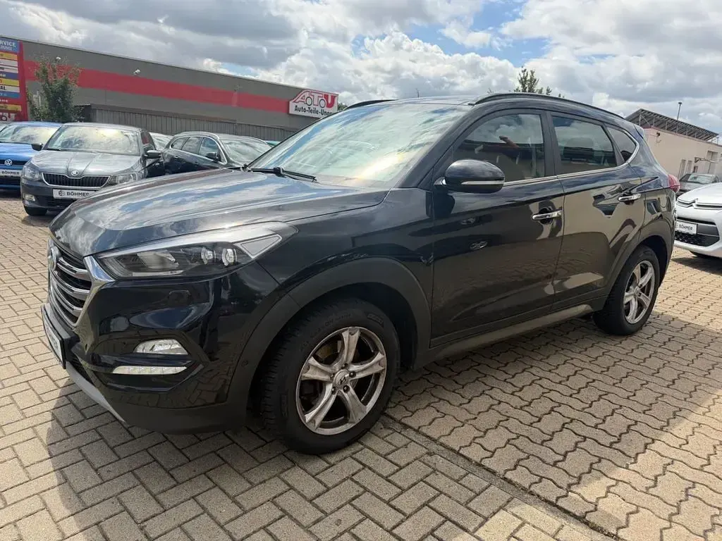 Gebraucht Hyundai Tucson Premium 177 PS (130 kW) 2016 Schwarz SUV