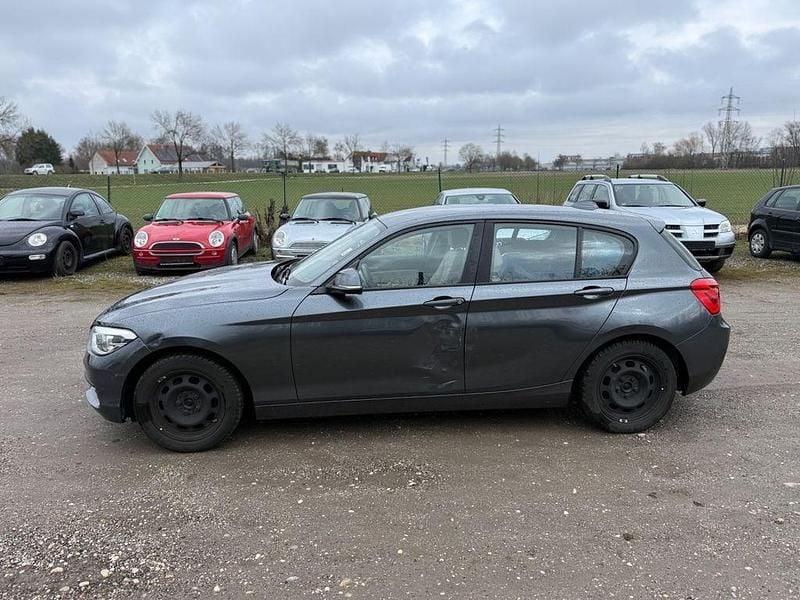 Gebraucht BMW 116 109 PS (80 kW) 2015 Grau Kleinwagen