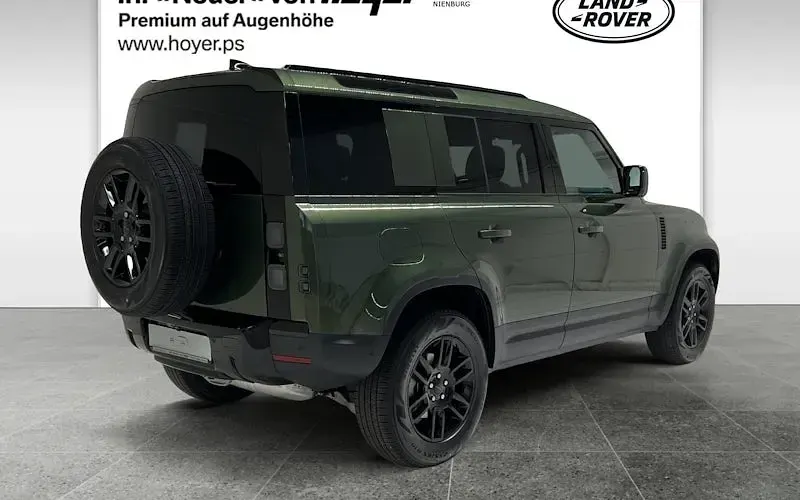 Neu Land Rover Defender S 200 PS (147 kW) 2026 Woolstone green SUV