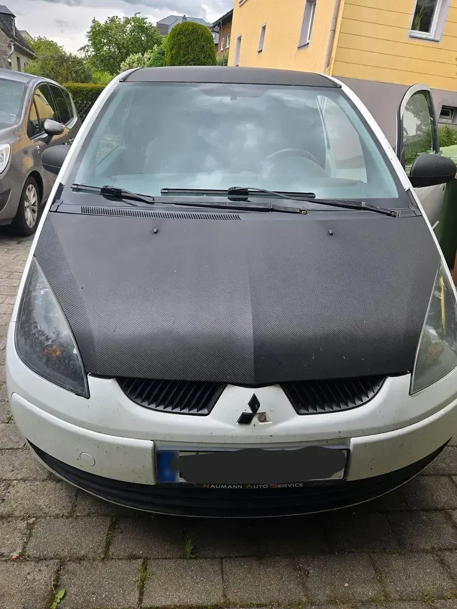 Gebraucht Mitsubishi Colt 95 PS (69 kW) 2008 Weiß Limousine
