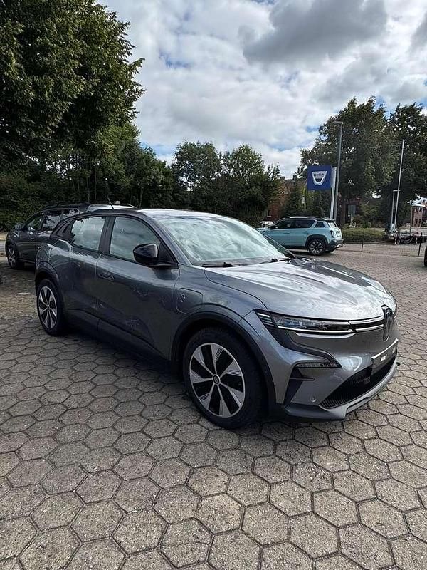 Gebraucht Renault Megane E-Tech Evolution 96 kW (131 PS) 2023 Schiefergrau Limousine