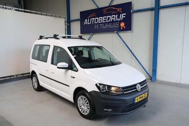 Gebraucht VW Caddy 102 PS (75 kW) 2020 Weiß Van / Kleinbus