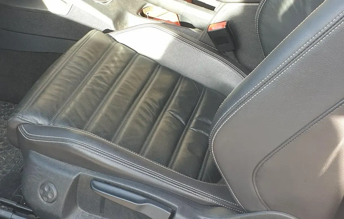 Gebraucht VW Scirocco Sport 200 PS (147 kW) 2009 Weiß Coupé