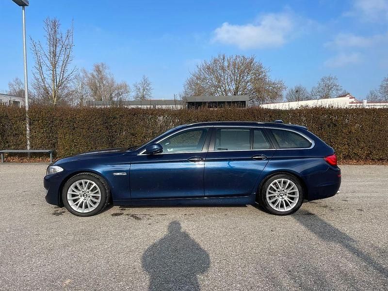 Gebraucht BMW 520 Performance 184 PS (135 kW) 2011 Blau Kombi
