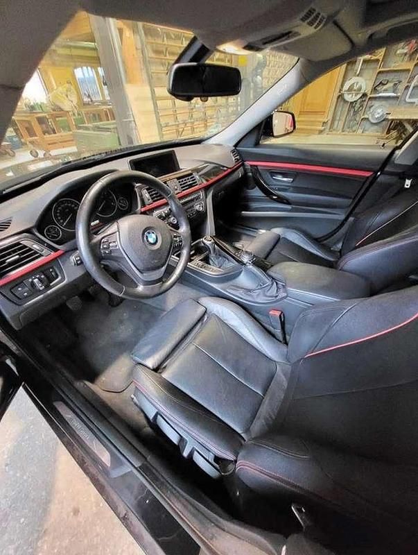 Gebraucht BMW 320 184 PS (135 kW) 2014 Schwarz Limousine