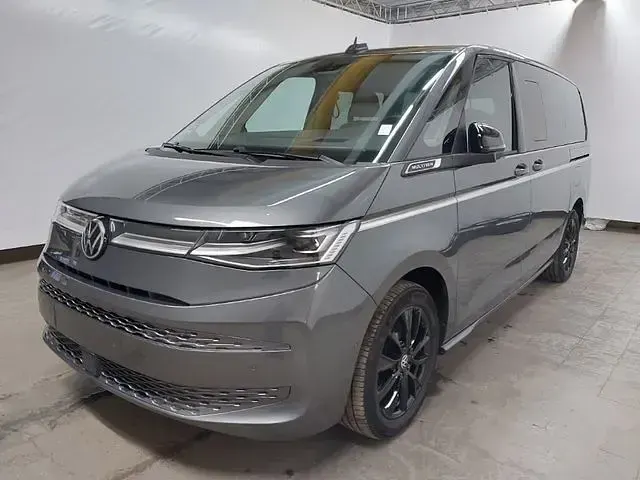 Gebraucht VW Multivan Style 150 PS (110 kW) 2024 Graukeine angabe Van / Kleinbus