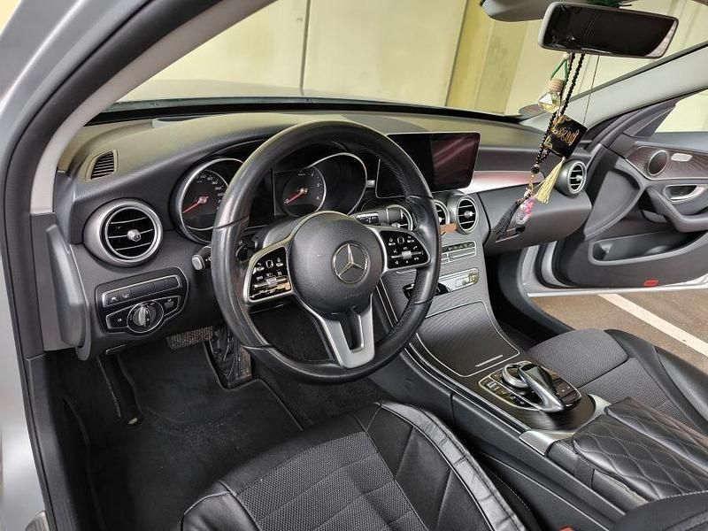 Gebraucht Mercedes C220 194 PS (142 kW) 2018 Silber Kombi