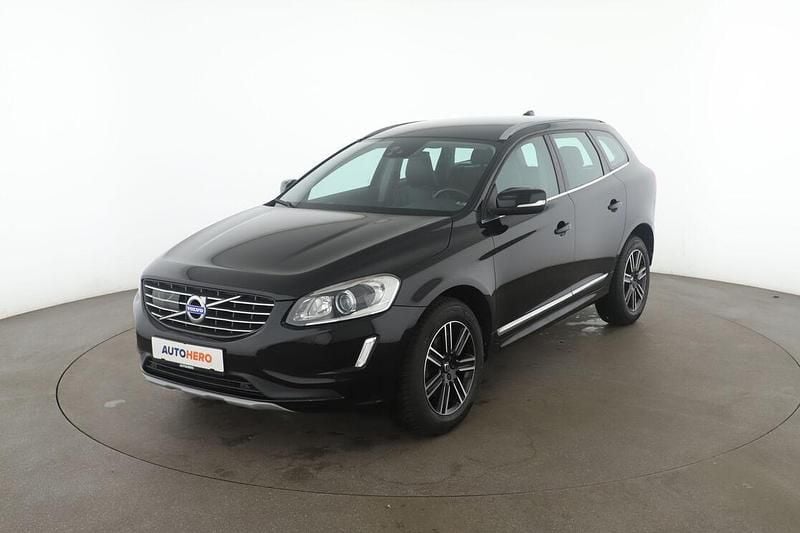 Schwarz Gebraucht 2016 Volvo XC60 Summum SUV | 19.110 € - Bild 1/3